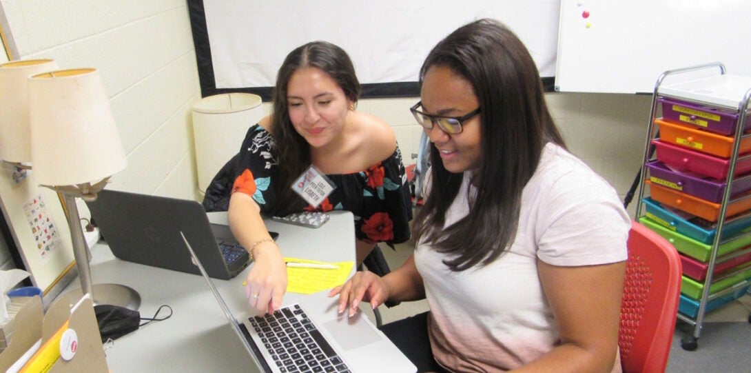 Peer Tutor Lisbeth with a tutee